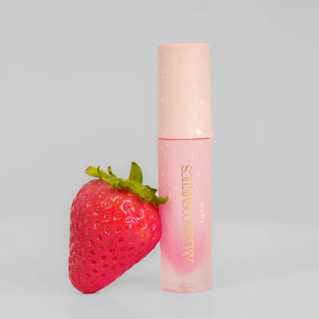 Amaisé lip oil strawberry 7ml with healing properties, for licensed UK permanent makeup aftercare
