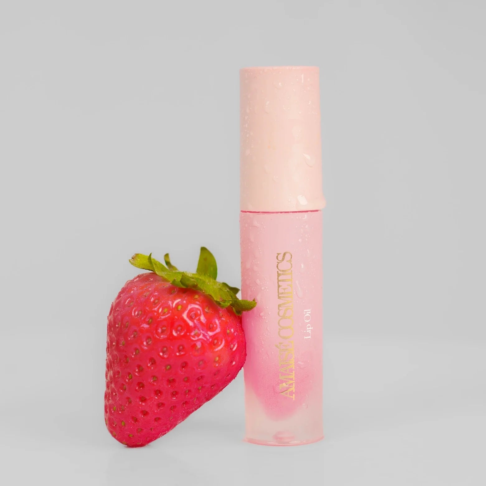 Amaisé lip oil strawberry 7ml with healing properties, for licensed UK permanent makeup aftercare